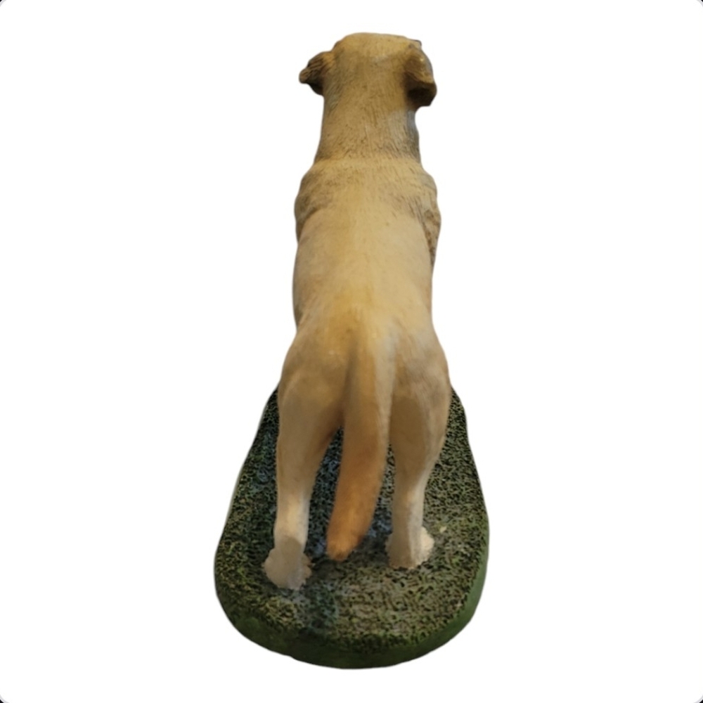 Living Stone Inc. Yellow Labrador Figurine - Picture 5 of 9